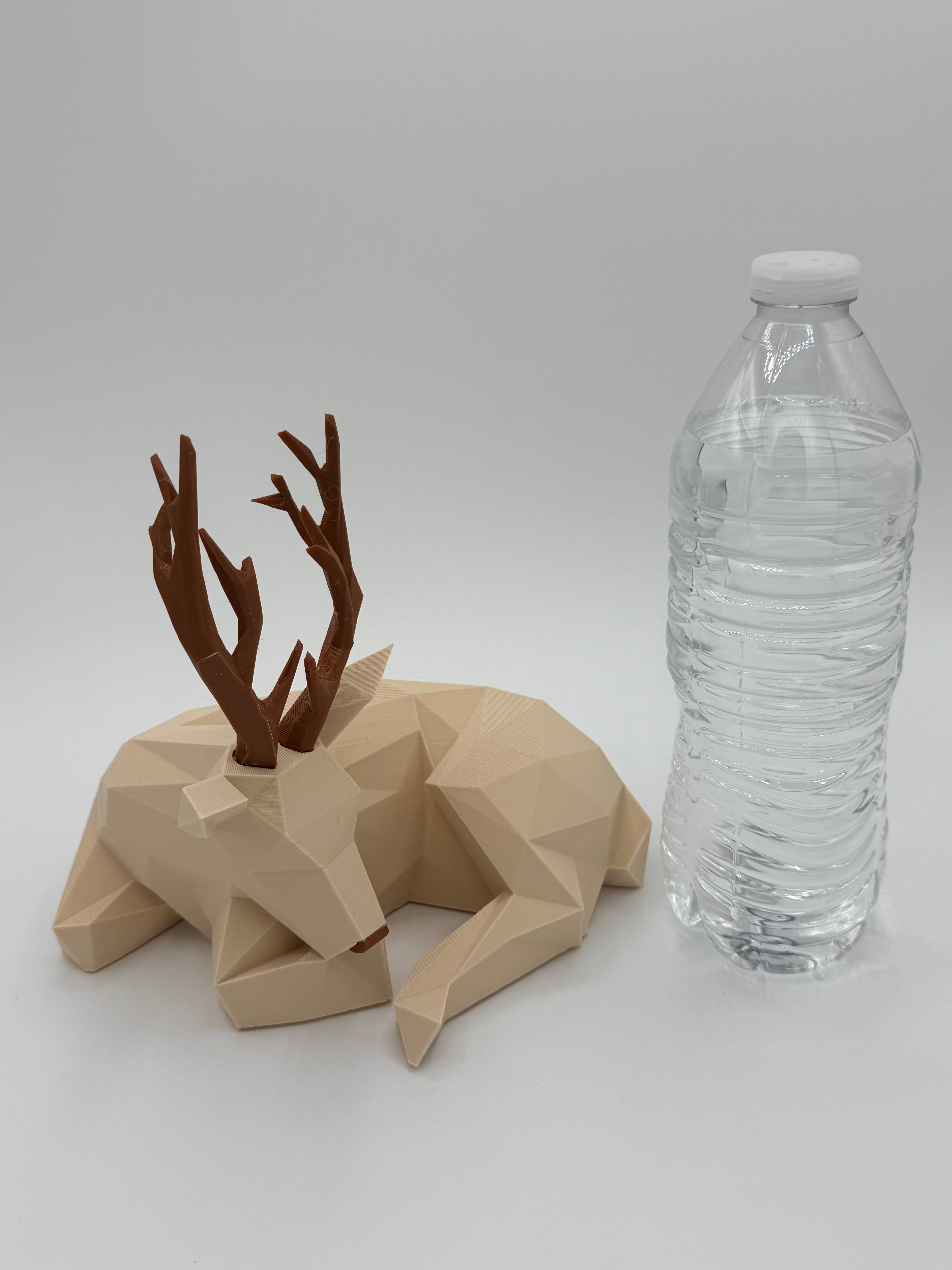 Low Poly Reindeer - Table Lamp