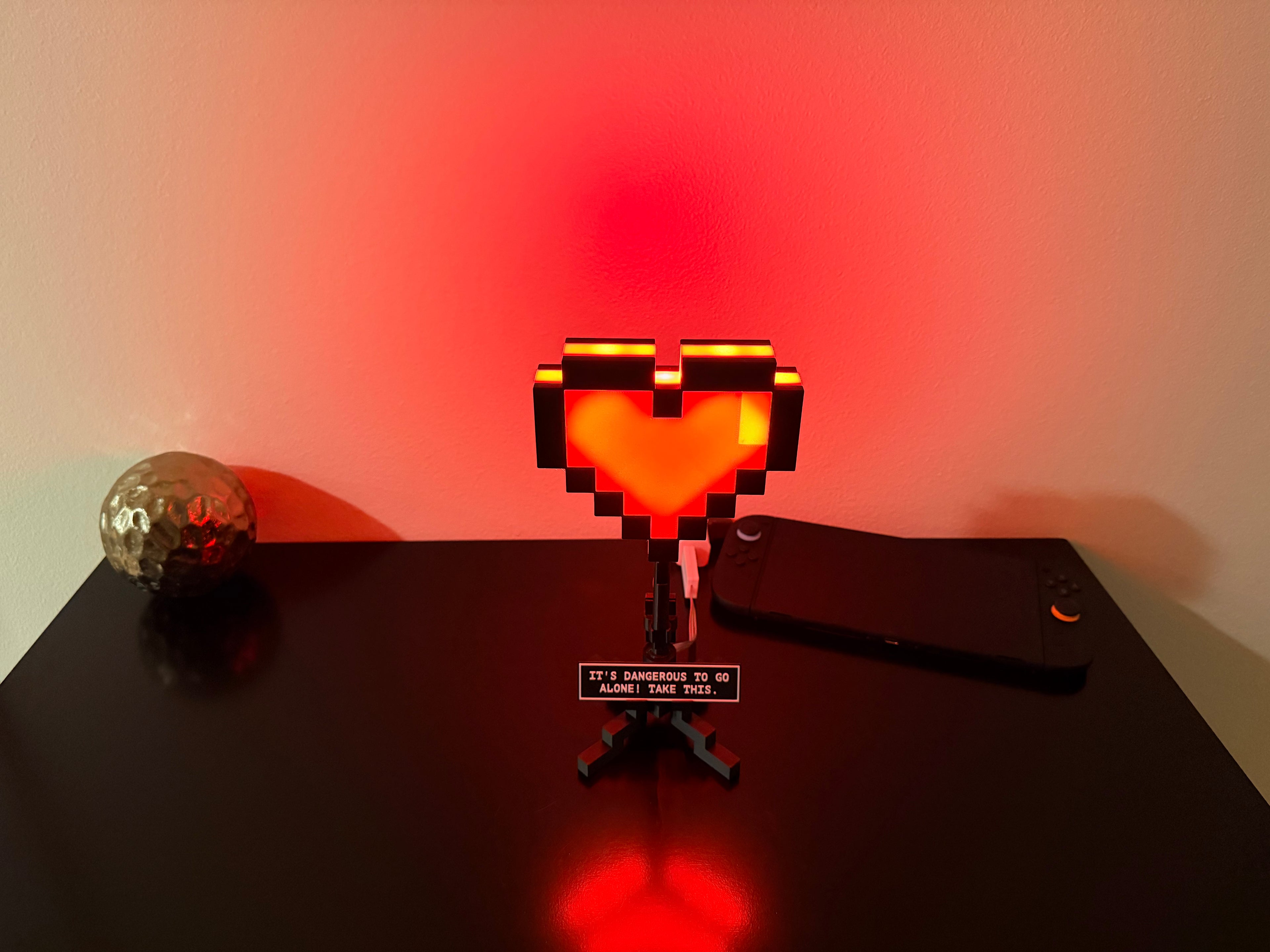 Zelda Heart Container Lamp – Bluetooth Pixel Art Gamer Light