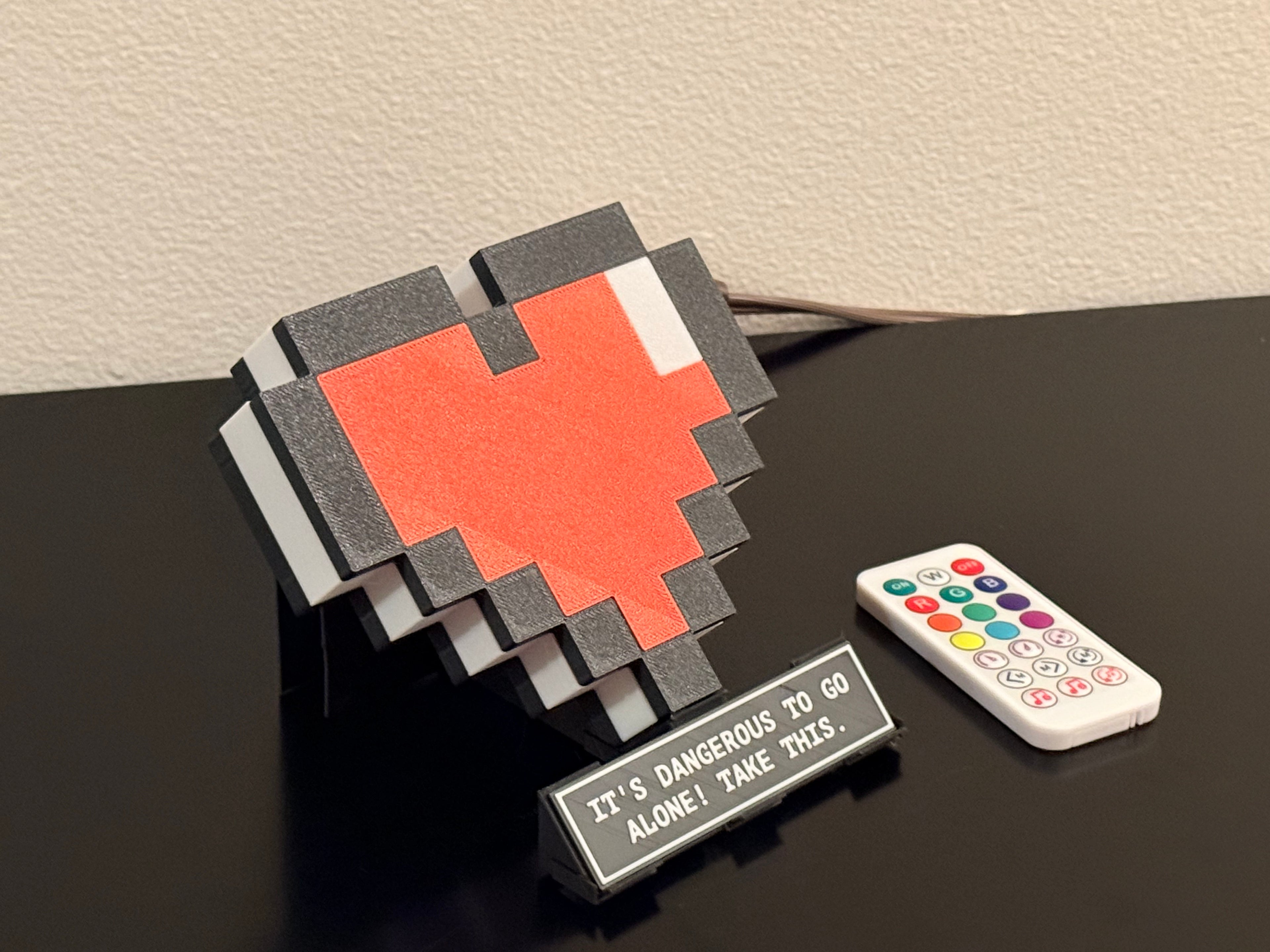 Zelda Heart Container Lamp – Bluetooth Pixel Art Gamer Light