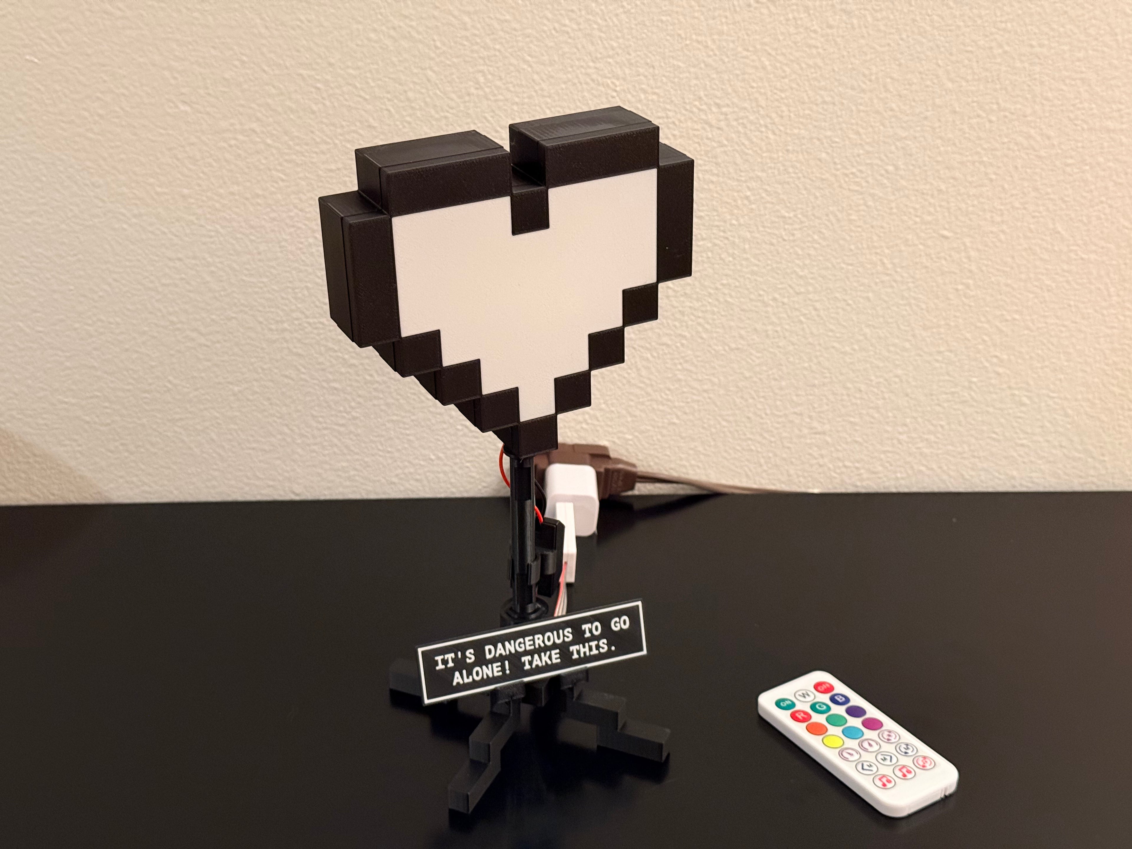 Zelda Heart Container Lamp – Bluetooth Pixel Art Gamer Light