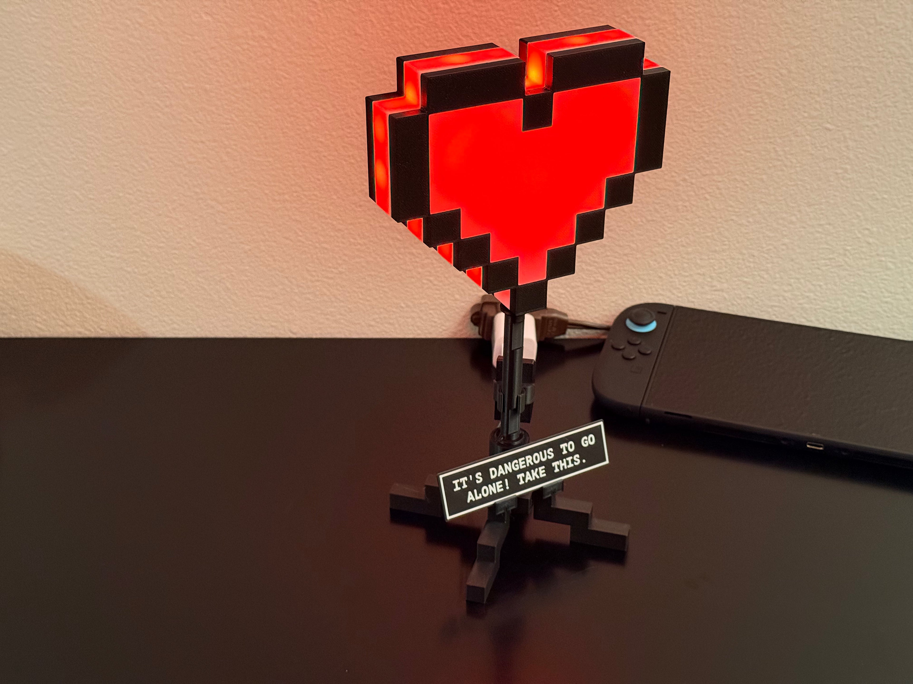 Zelda Heart Container Lamp – Bluetooth Pixel Art Gamer Light